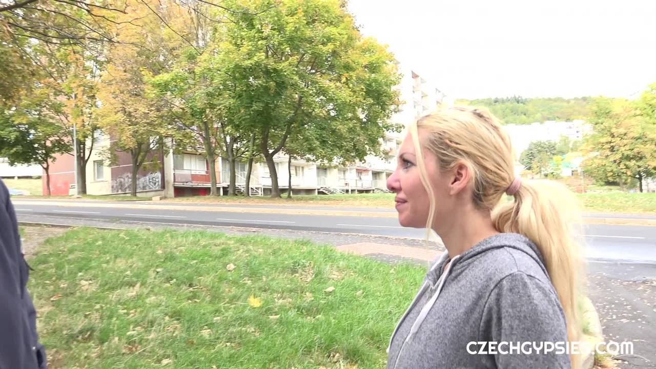 Подтвердите свой возраст