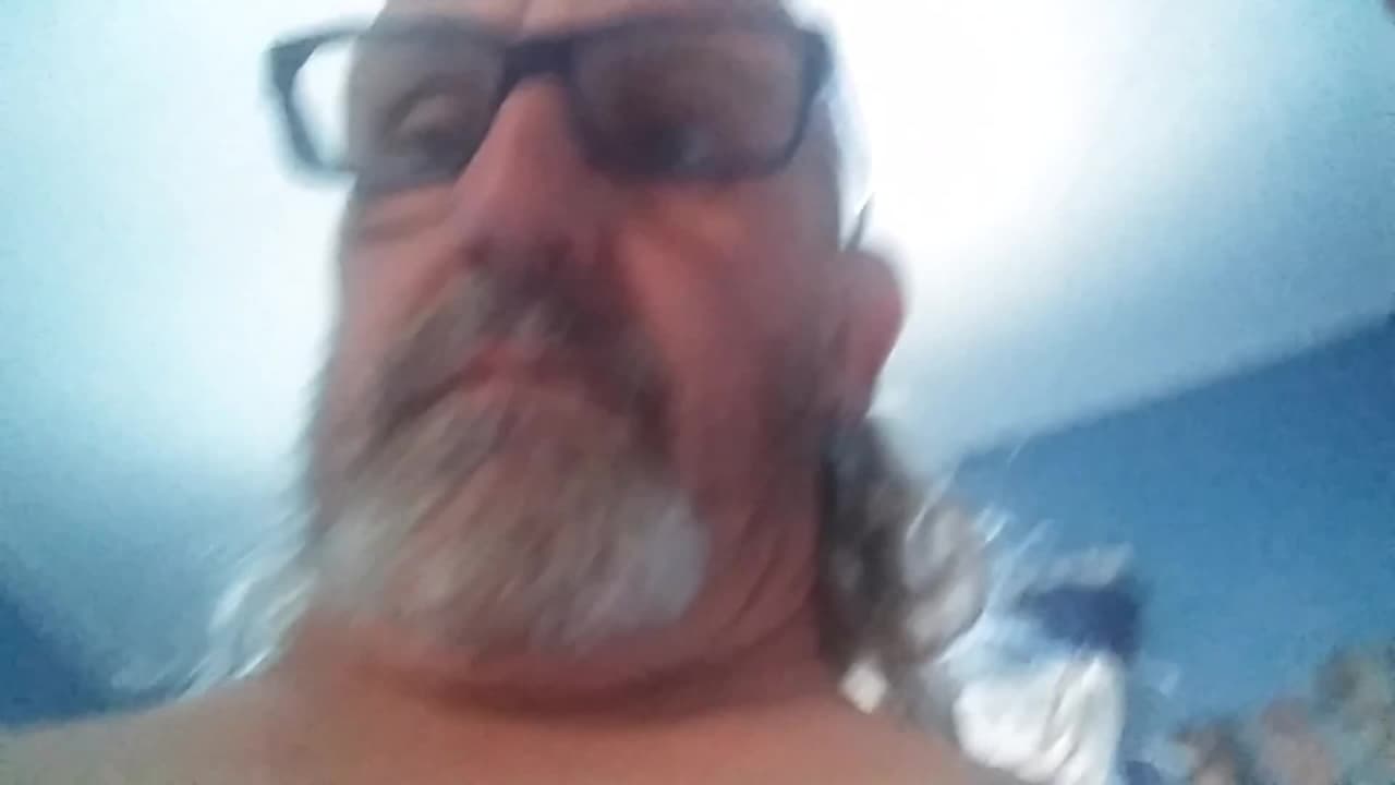 Подтвердите свой возраст