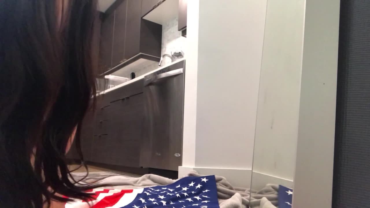 Подтвердите свой возраст