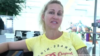 Подтвердите свой возраст