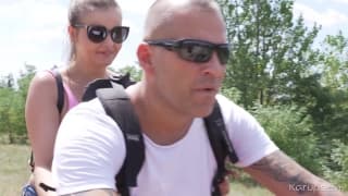 Подтвердите свой возраст