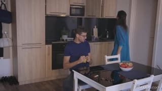 Подтвердите свой возраст