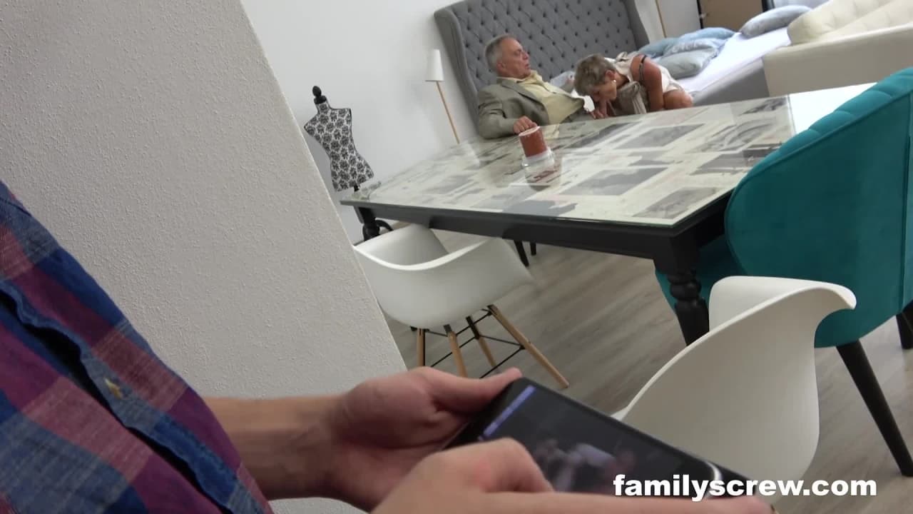 Подтвердите свой возраст