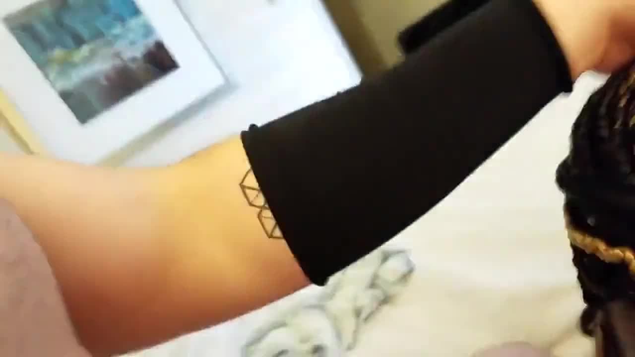 Подтвердите свой возраст