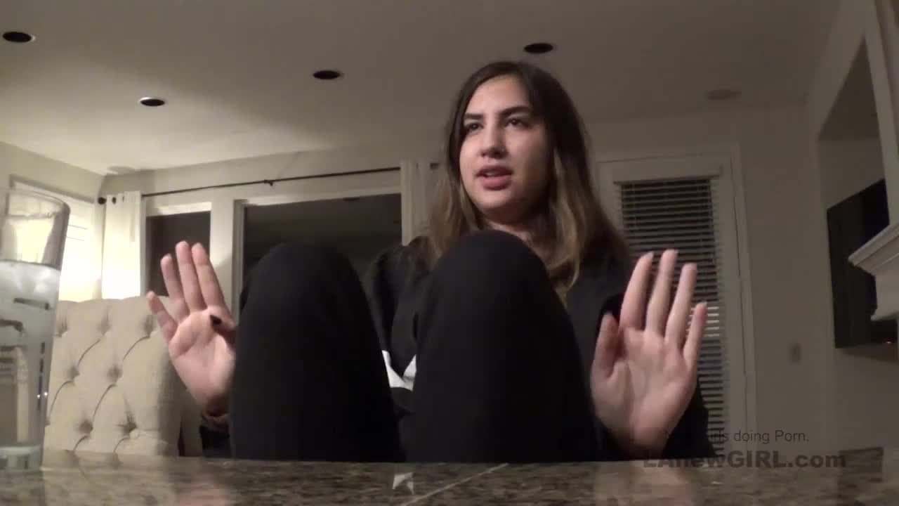 Подтвердите свой возраст