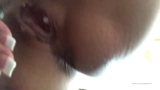 Он наполняет ее киску своей спермой после страстного траха на камеру