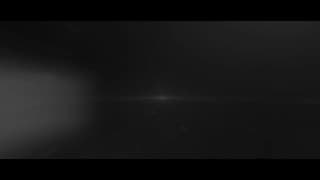 Эта скромная, рыжая девушка, сначала колебалась. придя к своей подруге