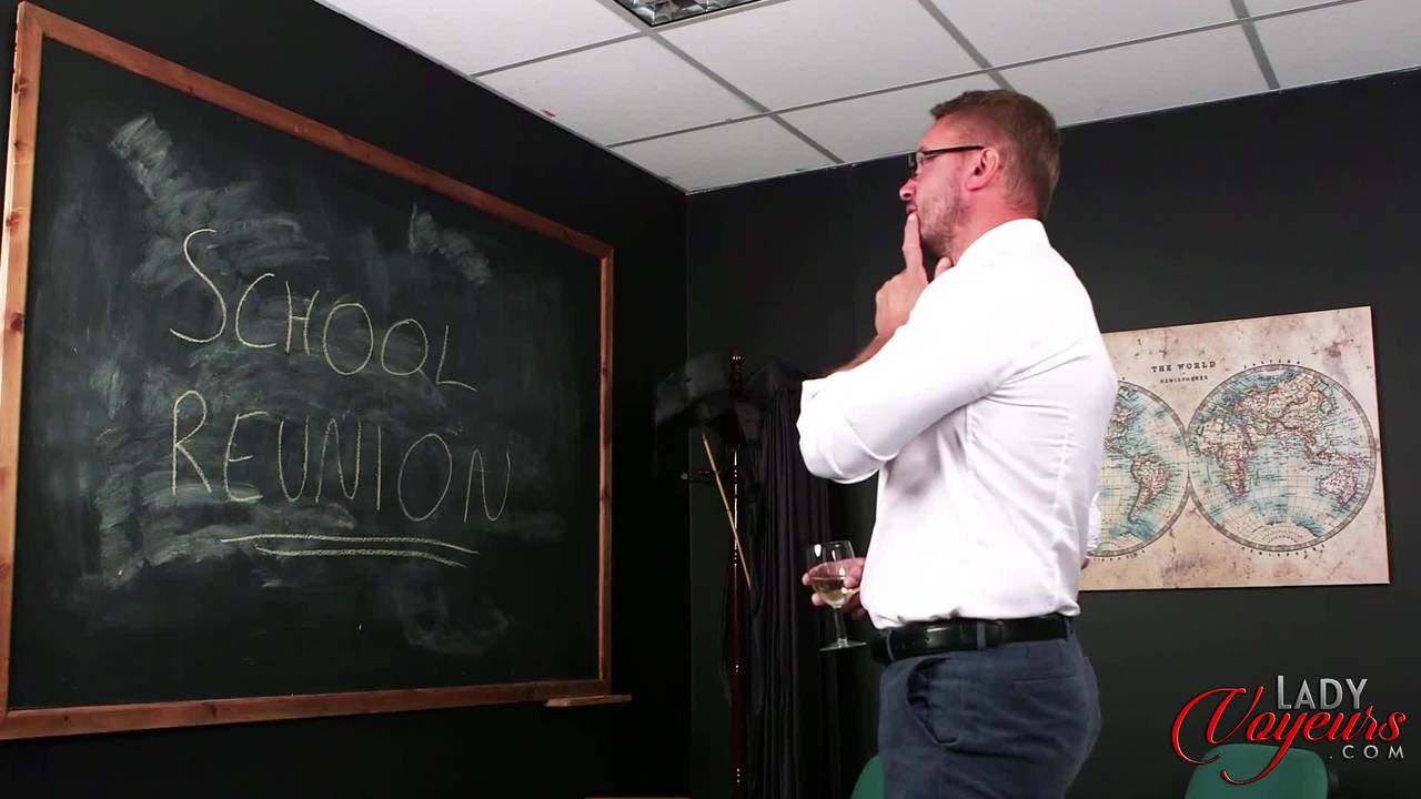 Подтвердите свой возраст