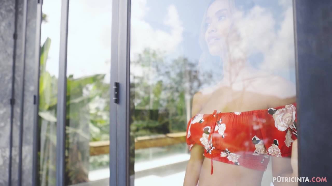 Подтвердите свой возраст