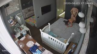 Возбужденная, супружеская парочка-трахается перед скрытой камерой!