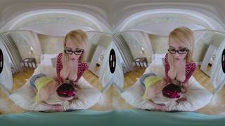 Горячее VR-видео с двумя красотками, которые хорошо ублажают этот член Горячее VR-видео с двумя красотками, которые хорошо ублажают этот член