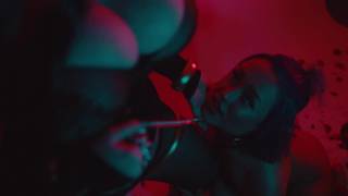 Сабрина Николь-любительская лесбиянка и ее темная история фетишистки!