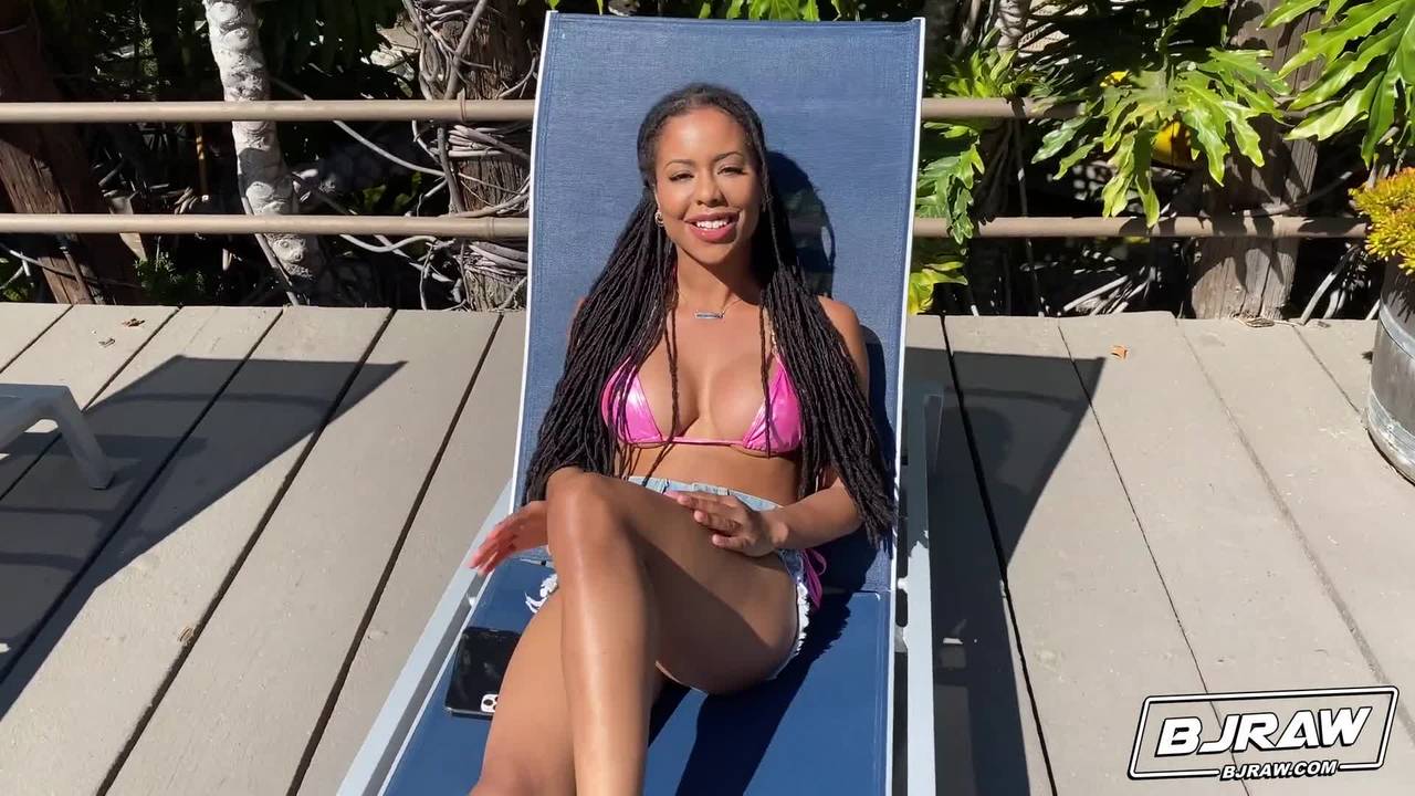 Подтвердите свой возраст