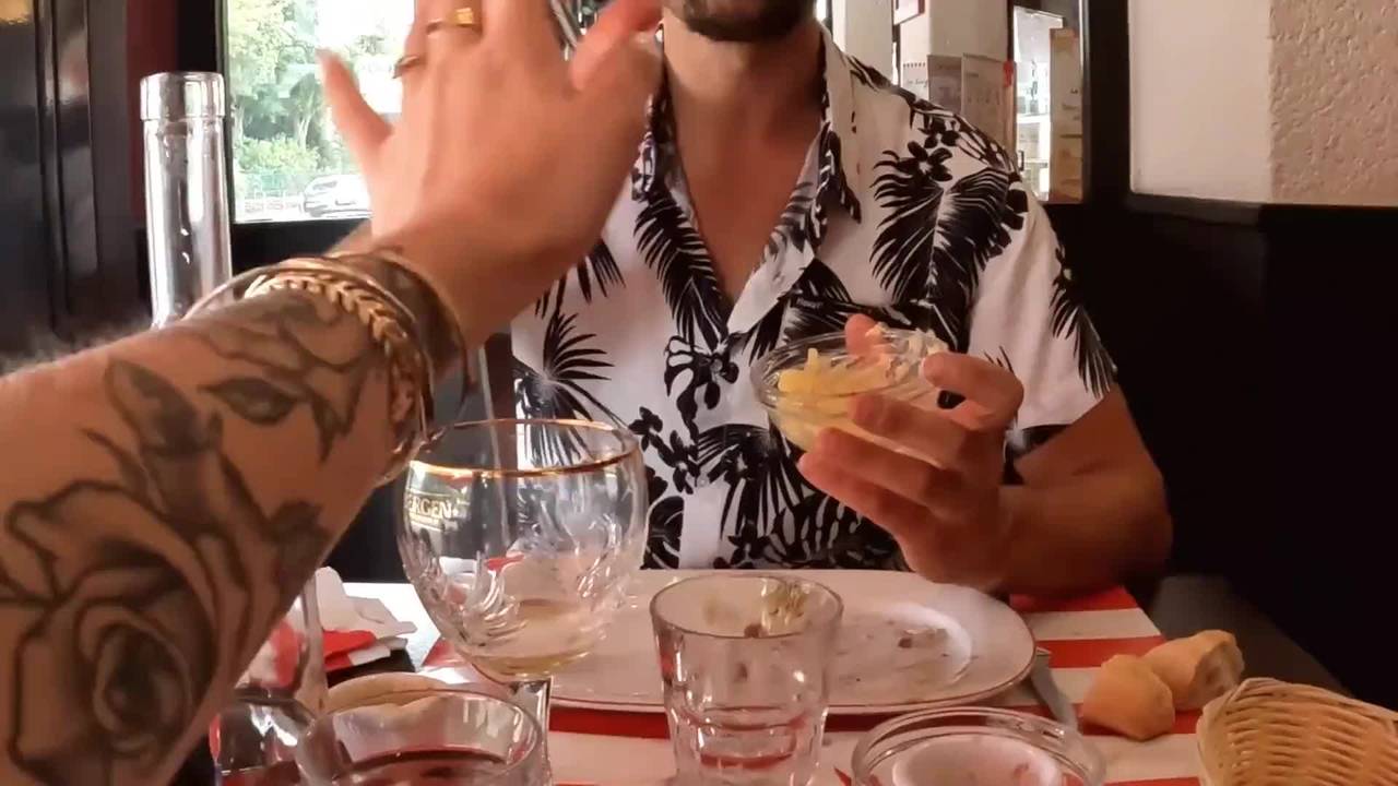 Подтвердите свой возраст