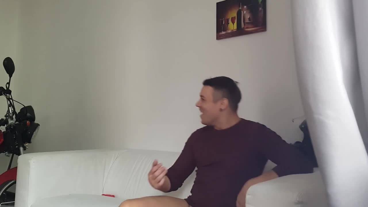 Подтвердите свой возраст