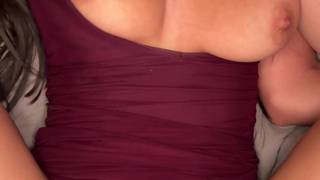 Идеальный секс втроем с Аутумн Фоллс и Энджел Юнгс в этом ПОВ-видео!