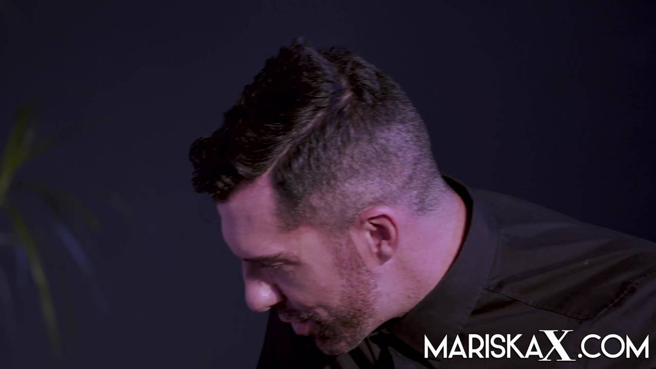 Подтвердите свой возраст