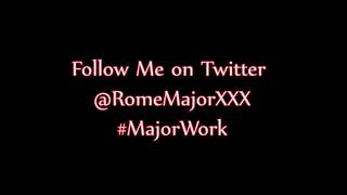 Черная красотка с большой задницей-трахается в этой горячей сцене!